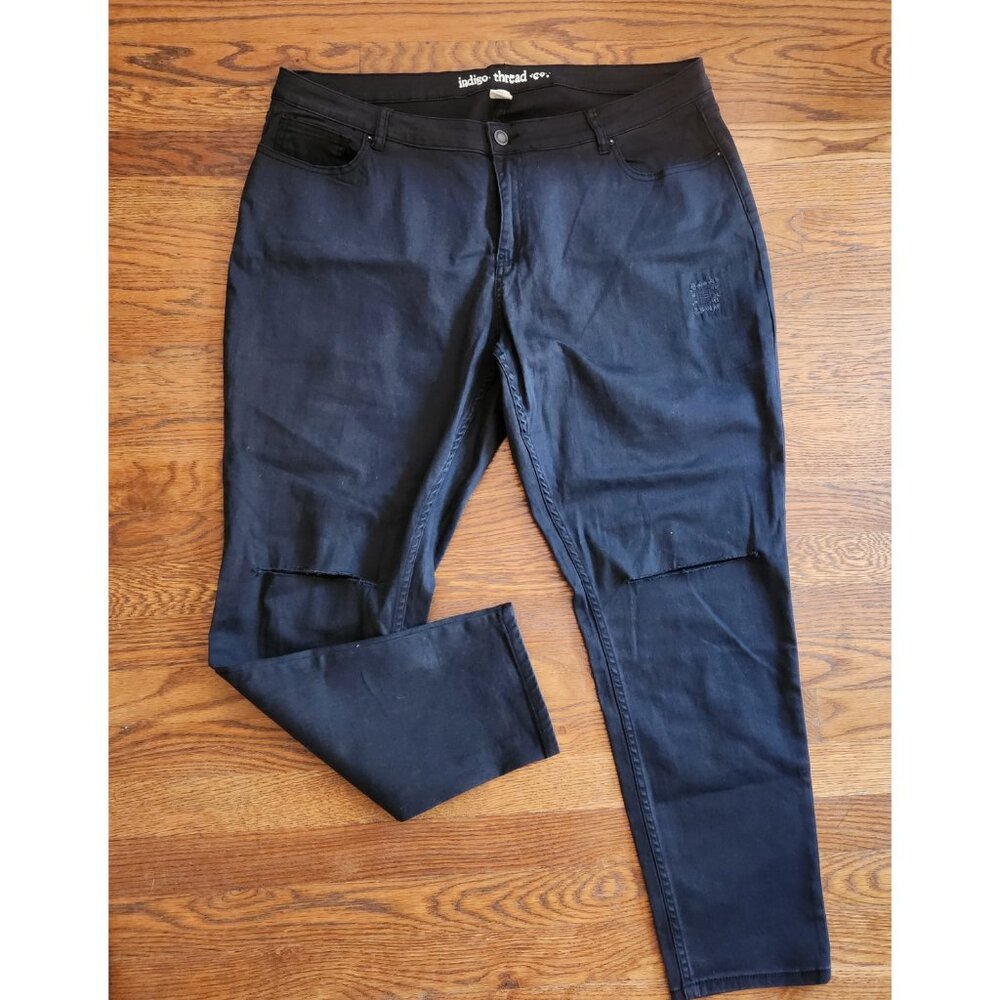 Indigo Thread Co.™ Stretch Black Distressed Split Knee 5-Pocket Jeans -20W